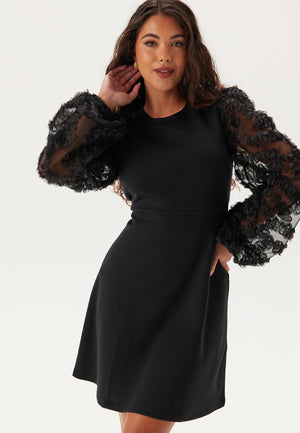 3D Floral Sleeve Short Dress