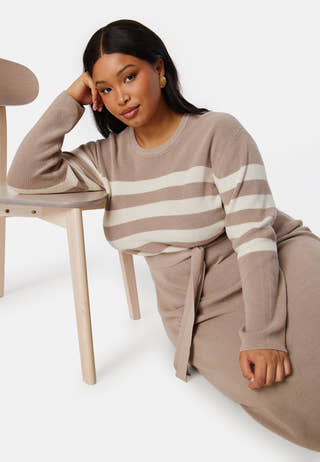 Striped O-neck  Knitted Dress