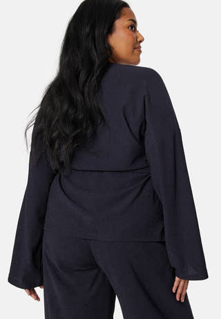 Structure Wrap Top