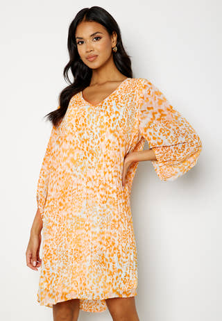 Nafuna Dress