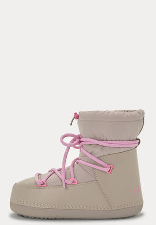 Mountain Boot