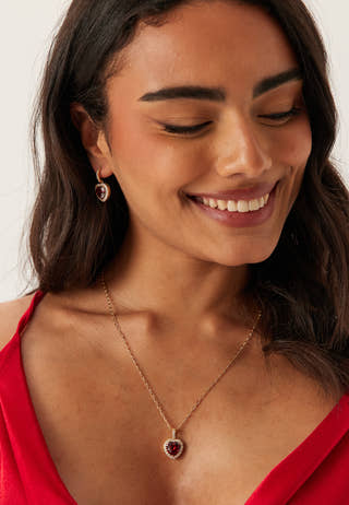 Rose Necklace