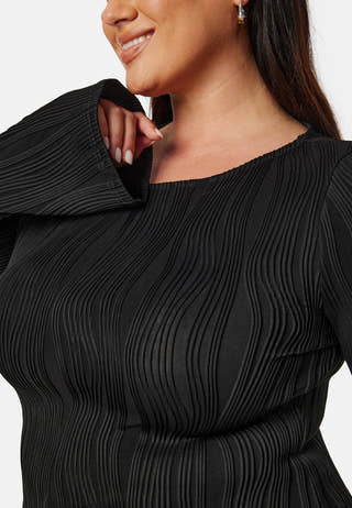 Madeleine Structure Top