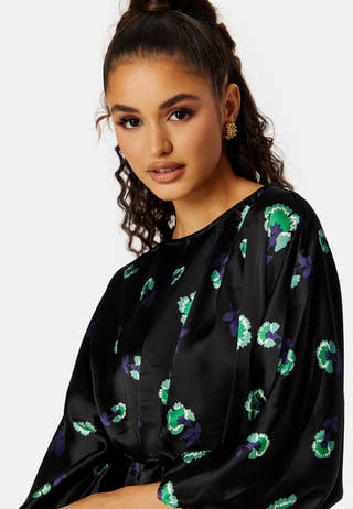 Agafia 3/4 Dress