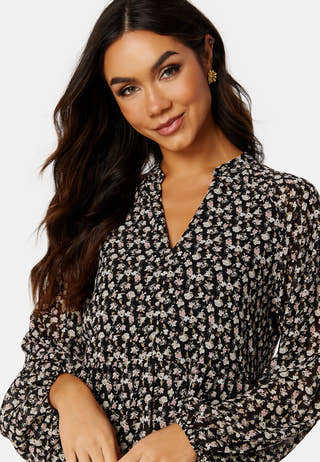 Mila Gia L/S Dress