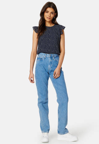 Ann Star S/L Frill Top