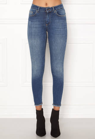 Blush Mid Ank Raw Jeans