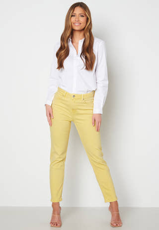 Emily HW Straight Jeans