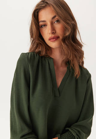 Onlmette V-Neck Smock Top
