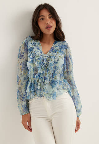 Onlvictoria Ls Frill Top Wvn
