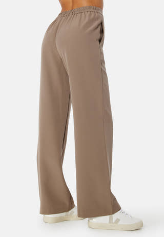Bossy HW Wide Plain Pant