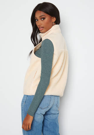 Sadie Teddy Vest