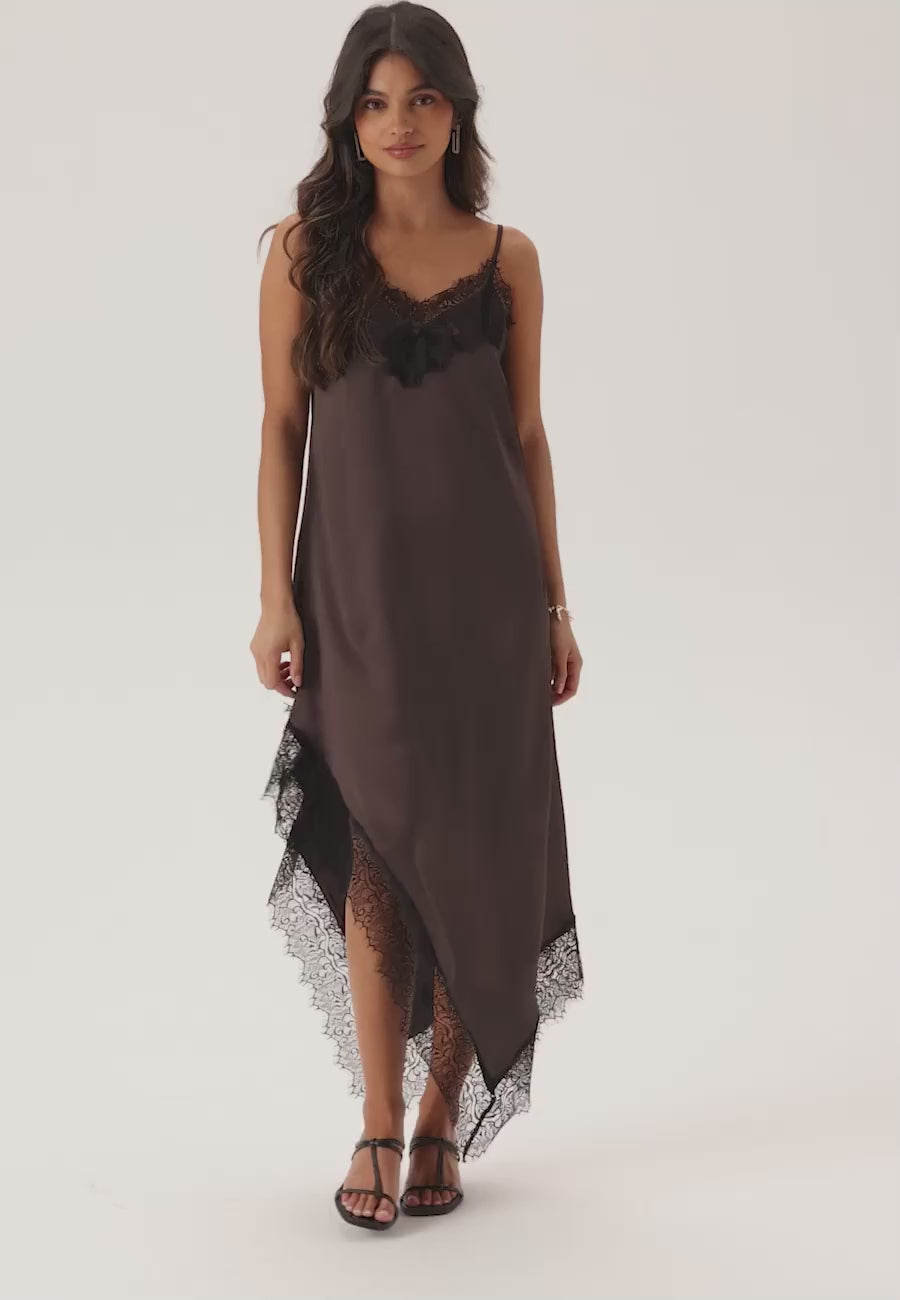 723568-0082.mp4