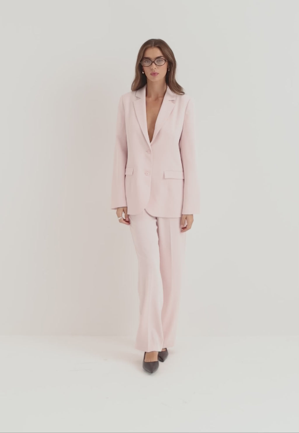straight-leg-trousers-light-pink-1188841707.mp4