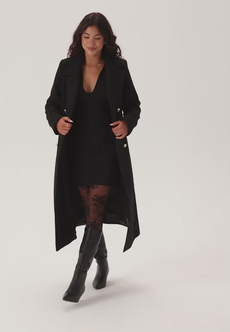 shaped-wool-blend-coat-black-1118852959.mp4