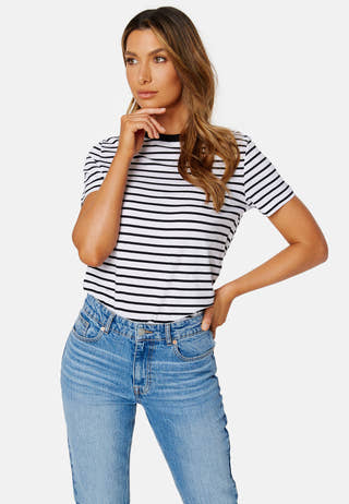 Essential SS Stripe O-Neck Tee