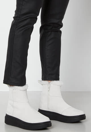 Charlie Pile Boots