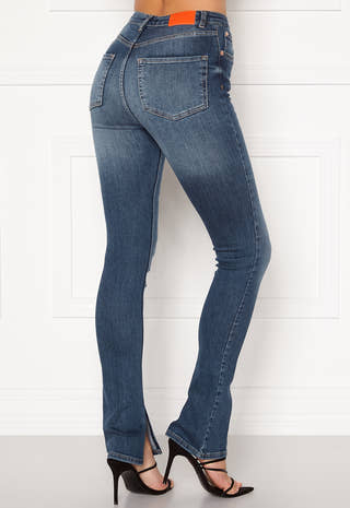 O-More Jeans