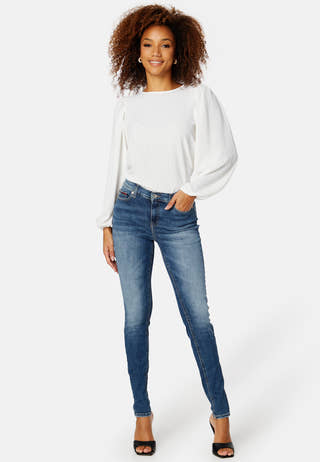 Nora MR Skinny