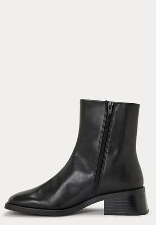 Blanca Boots