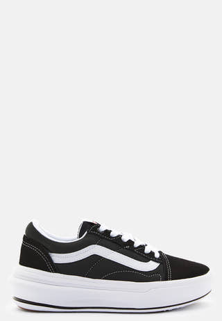 UA Old Skool Overt Sneakers