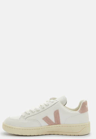 V-12 Sneaker