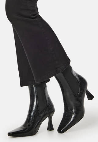 Micka Boot
