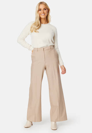 Plume LS O-Neck Blouse