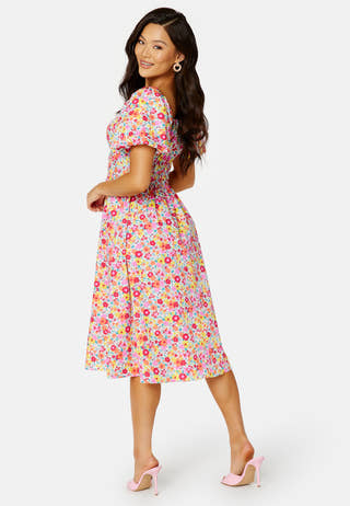 Laine Nia Sleeve Midi Dress