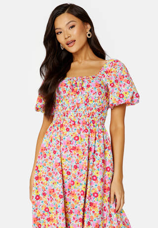 Laine Nia Sleeve Midi Dress