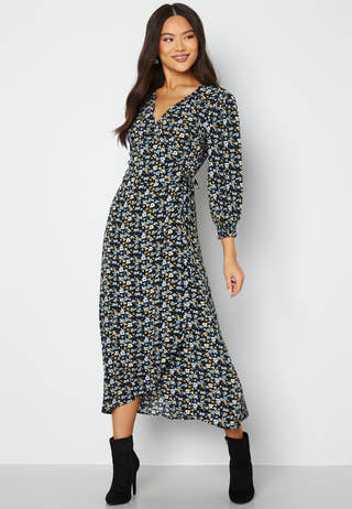 Lupisk 3/4 Wrap Dress