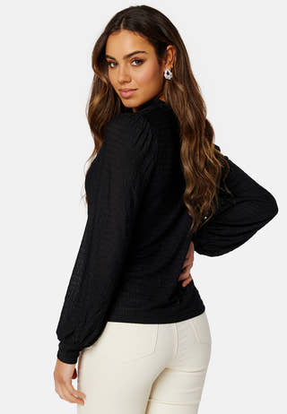 Manja V-Neck L/S Top