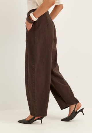 Vichia Hw Barrel Jeans