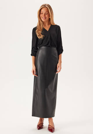 Vijosa 3/4 V-NECK TOP