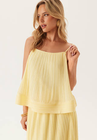 Yasriva Strap Top